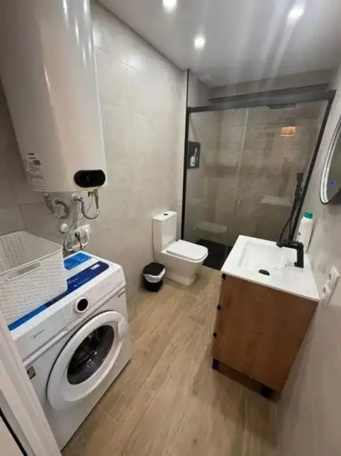 Badezimmer von Wohnungen zur Miete in Vélez-Málaga mit Gemeinschaftspool