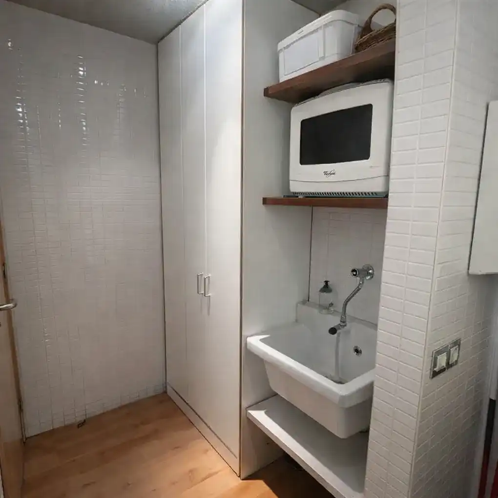 Badezimmer von Büro zur Miete in Vitoria - Gasteiz mit Klimaanlage und Heizung