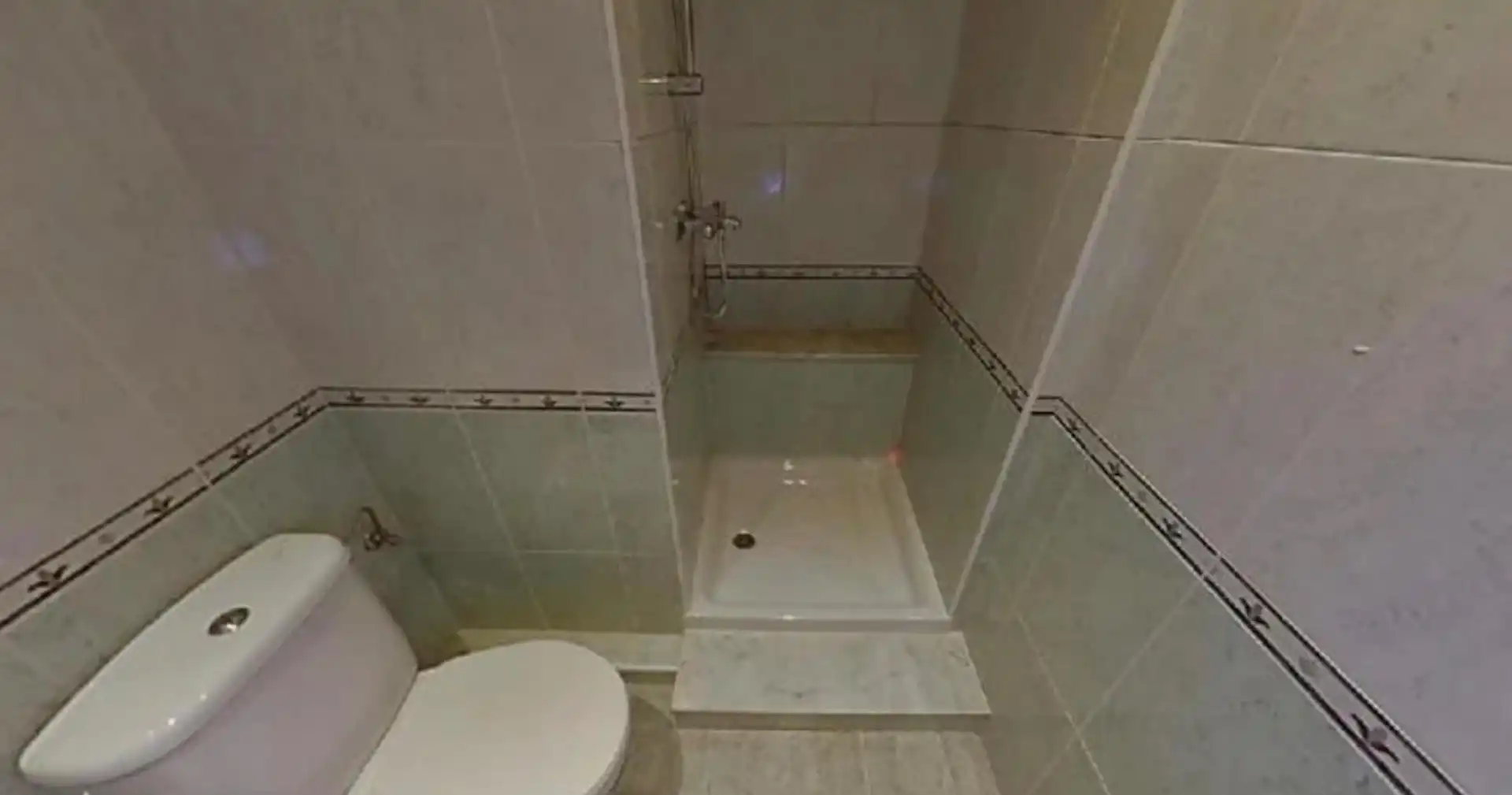 Baño de Piso en venta en Ripollet