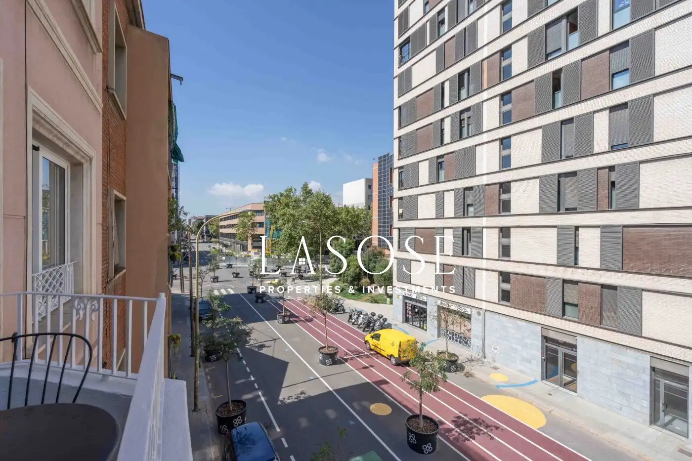 Vista exterior de Pis en venda en Barcelona amb Aire condicionat, Calefacció i Parquet
