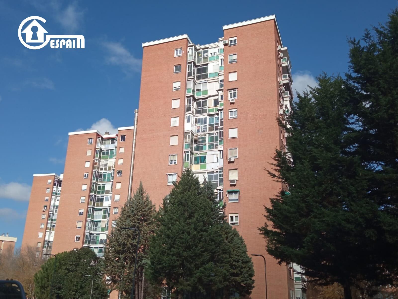 Vista exterior de Pis de lloguer en  Madrid Capital amb Calefacció
