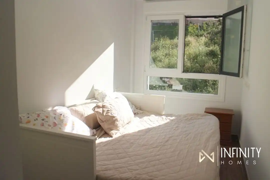 Habitación de Piso de alquiler en Bilbao  con Calefacción, Terraza y Balcón