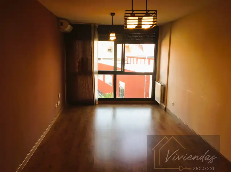 Habitación de Piso en venta en Boadilla del Monte con Aire acondicionado, Calefacción y Trastero