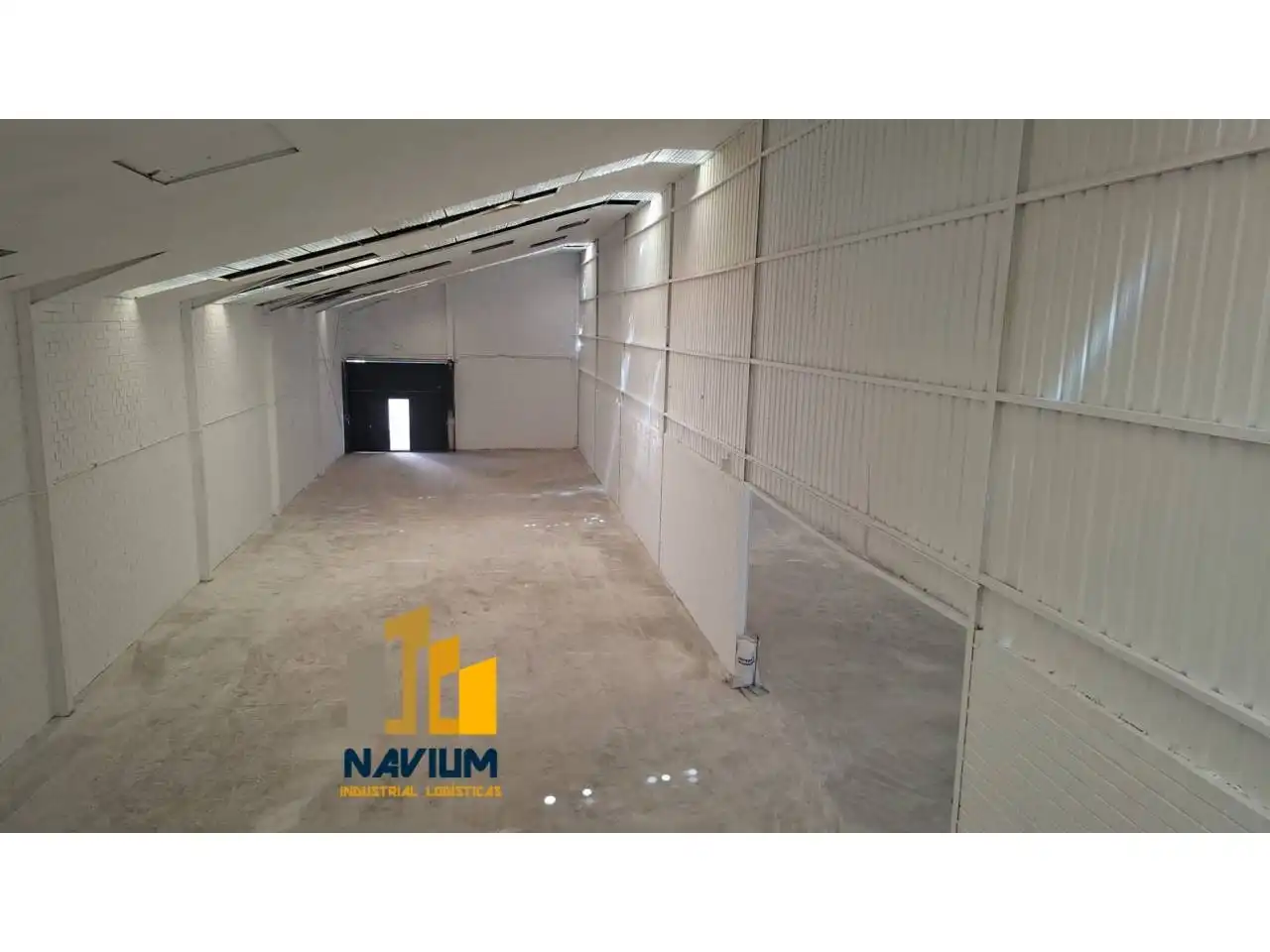 Nave industrial en venta en Torres de la Alameda, imagen 2