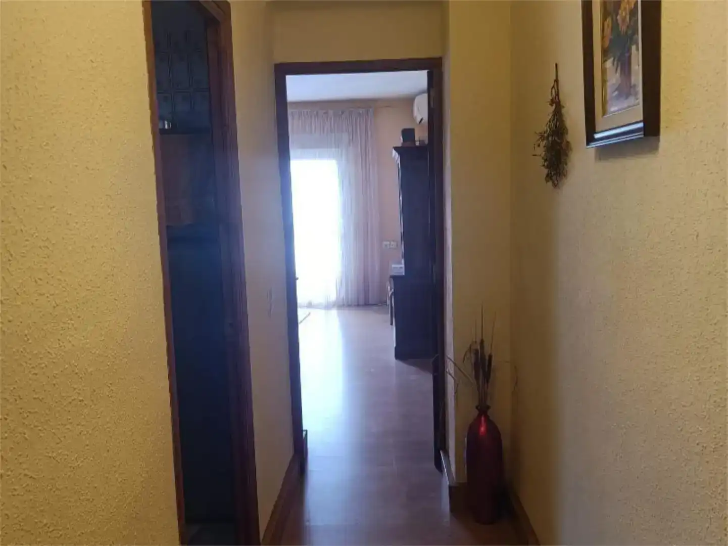 Wohnung zum Verkauf in Bejís mit Klimaanlage und Balkon