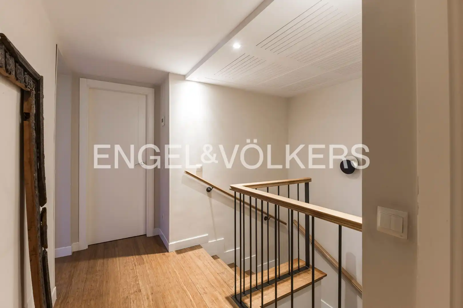 Houses for sale in La Moraleja  with Air Conditioner, Heating and Private garden