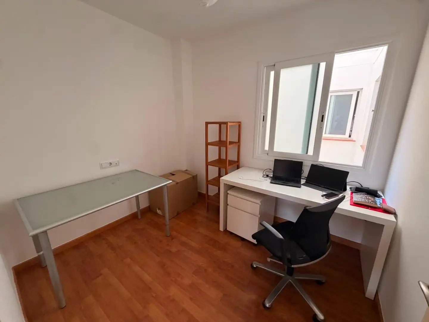 Piso en venta en Pineda de Mar con Calefacción, Parquet y Balcón