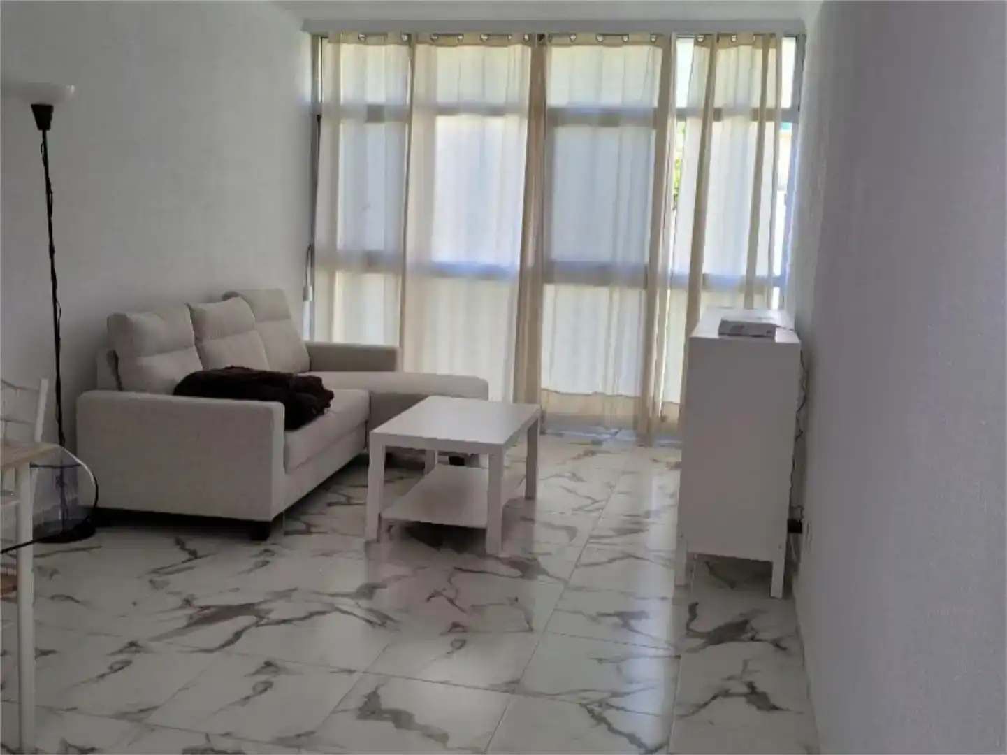 Sala de estar de Piso para compartir en La Pastora - La Estación