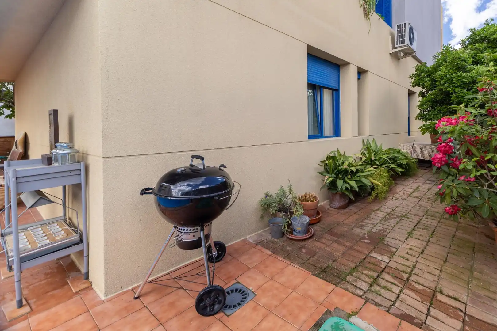 Terrassa de Casa o xalet en venda en Madrid amb Aire condicionat, Calefacció i Jardí privat