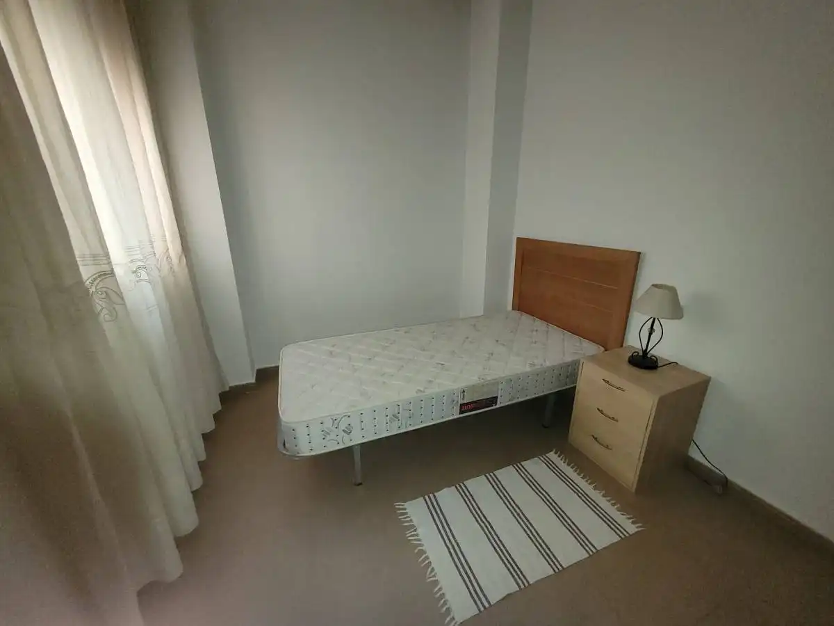 Appartamento con ascensore in affitto a Calle Ntra. Sra. de Monserrate, imagen 5