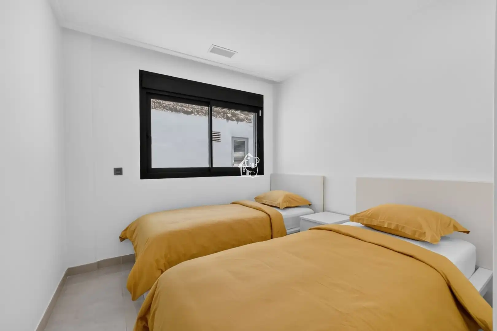 Dormitori de Casa o xalet de lloguer en Benijófar amb Aire condicionat, Jardí privat i Terrassa