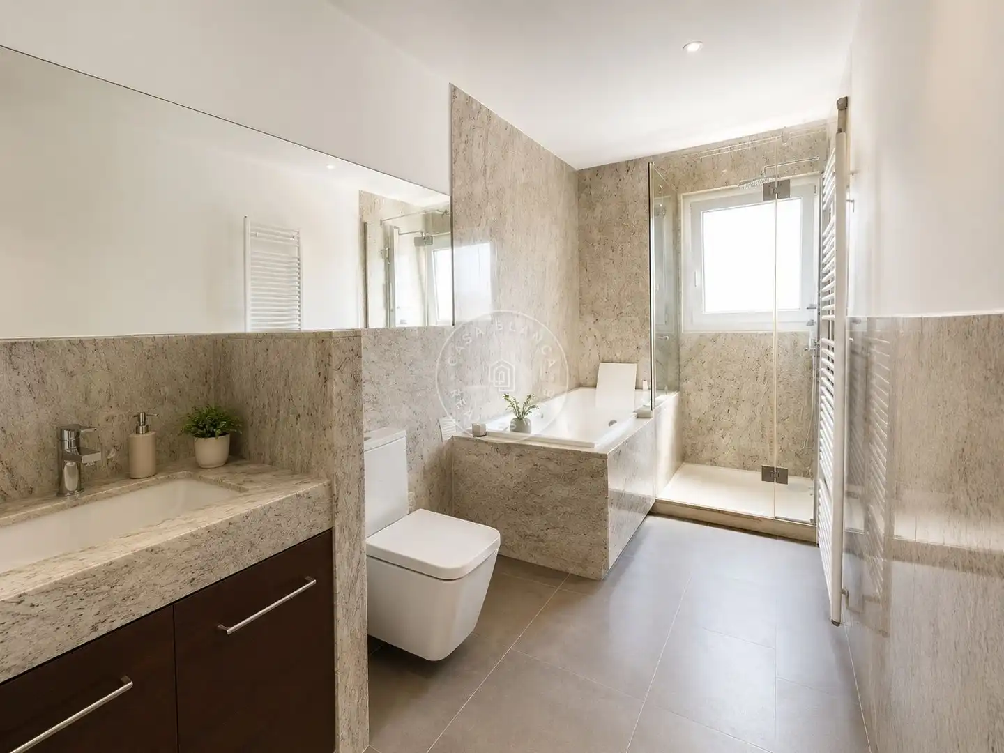 Bathroom of Houses for sale in Lloret de Mar  with Air Conditioner, Heating and Private garden