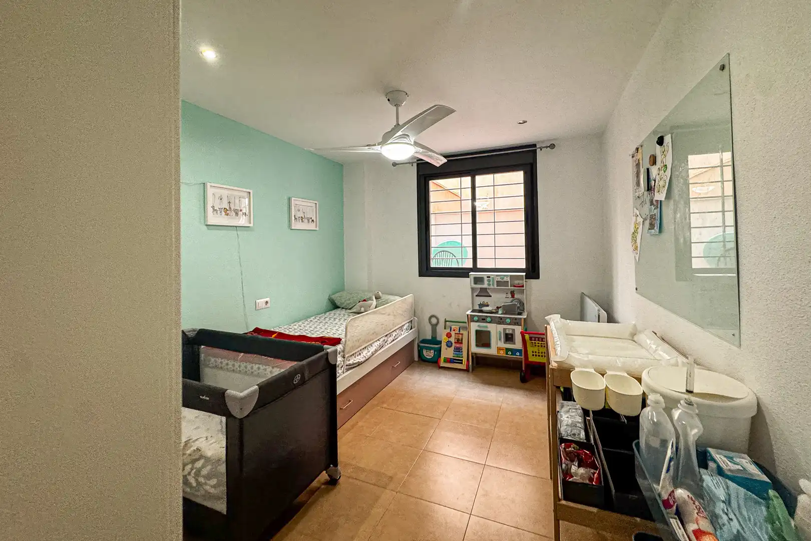 Piso en venta en Almería con Trastero