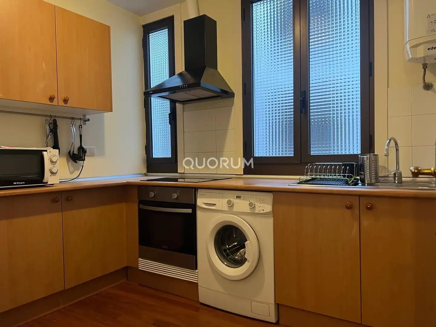 Wohnung zur Miete in Calle General Concha, Alhóndiga