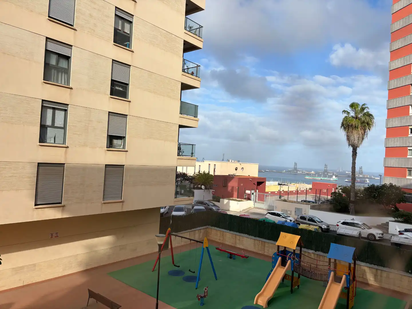 Terraza de Piso en venta en Las Palmas de Gran Canaria con Terraza y Piscina comunitaria
