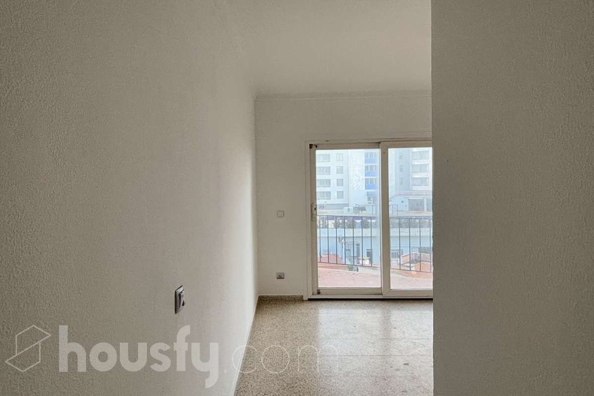 Flat for sale in Carrer de la Muga - B, Francolí - Freser - Noguera