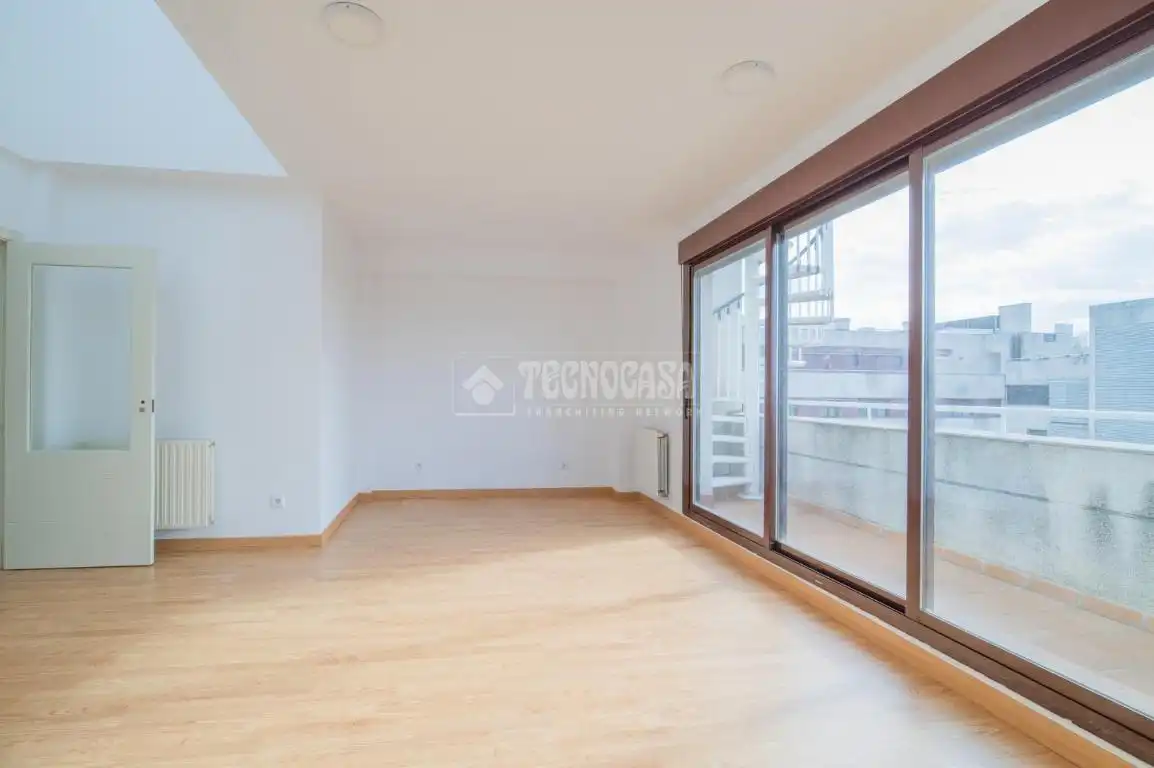 Wohnung zum Verkauf in Arroyomolinos (Madrid) mit Klimaanlage, Heizung und Parkett