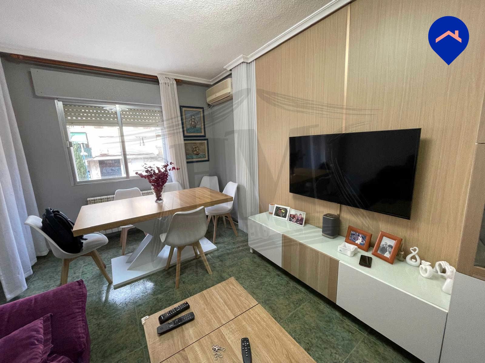 Sala d'estar de Pis en venda en Parla amb Aire condicionat, Calefacció i Terrassa