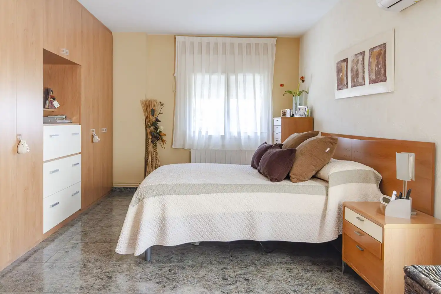 Bedroom of Houses for sale in Sant Martí Sarroca  with Air Conditioner, Heating and Terrace