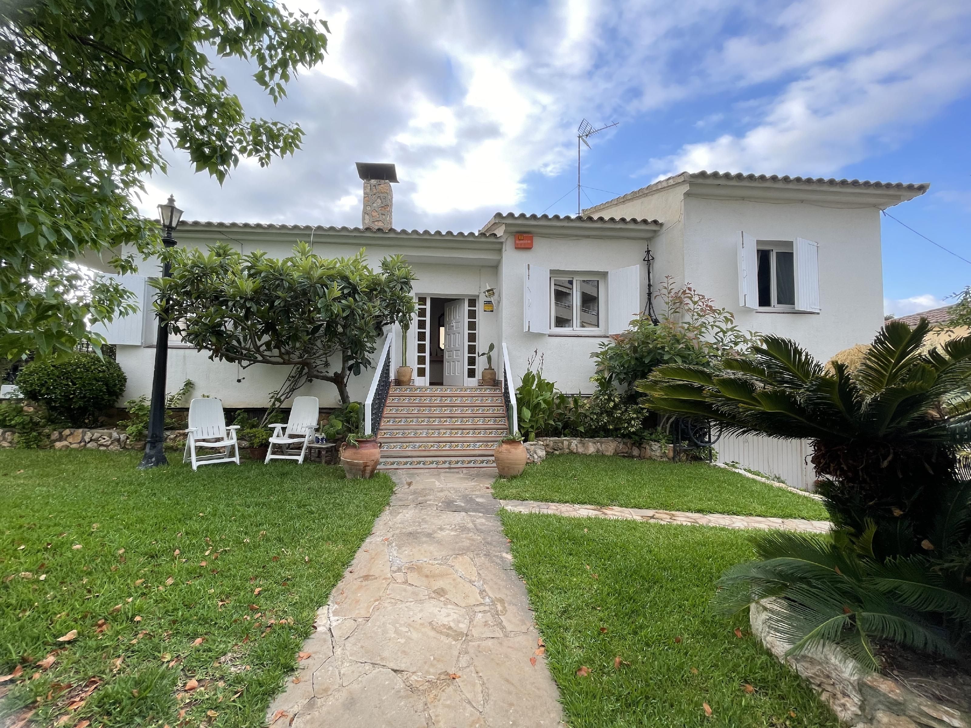 Jardí de Casa o xalet en venda en El Vendrell amb Aire condicionat, Calefacció i Jardí privat