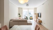 Living room of Apartment for sale in  Madrid Capital  with Air Conditioner, Heating and Storage room
