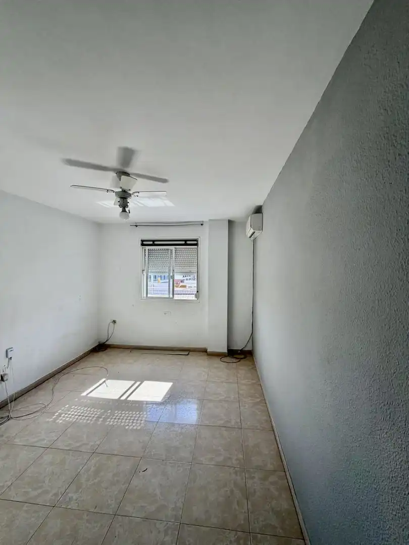 Bedroom of Flat for sale in Gines  with Air Conditioner, Heating and Terrace