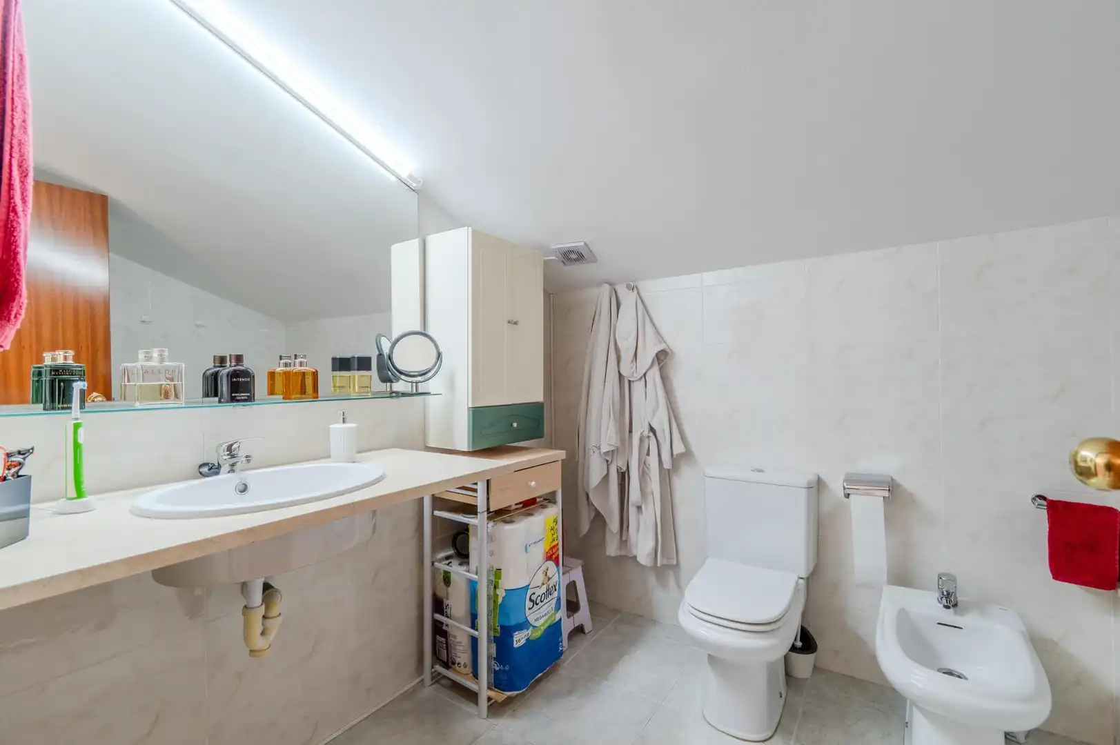 Bathroom of Duplexes for sale in Girona  with Heating and Balcony