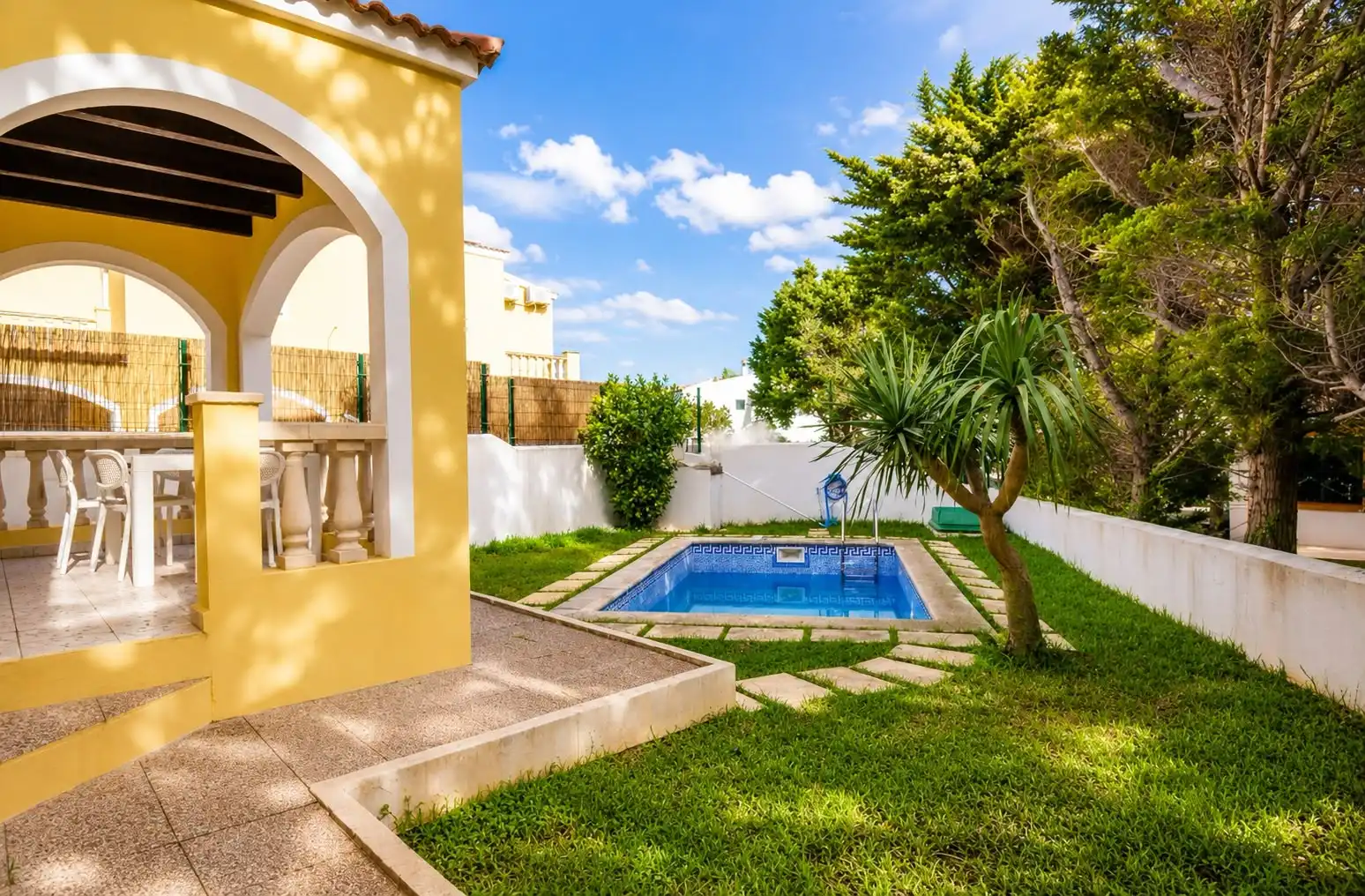 Piscina de Casa o xalet en venda en Ciutadella de Menorca amb Aire condicionat, Jardí privat i Terrassa
