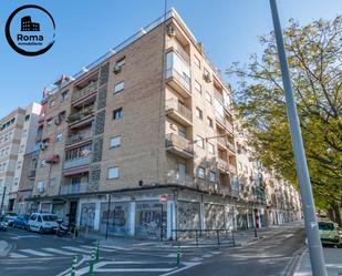 Exterior view of Flat for sale in  Granada Capital  with Terrace and Balcony