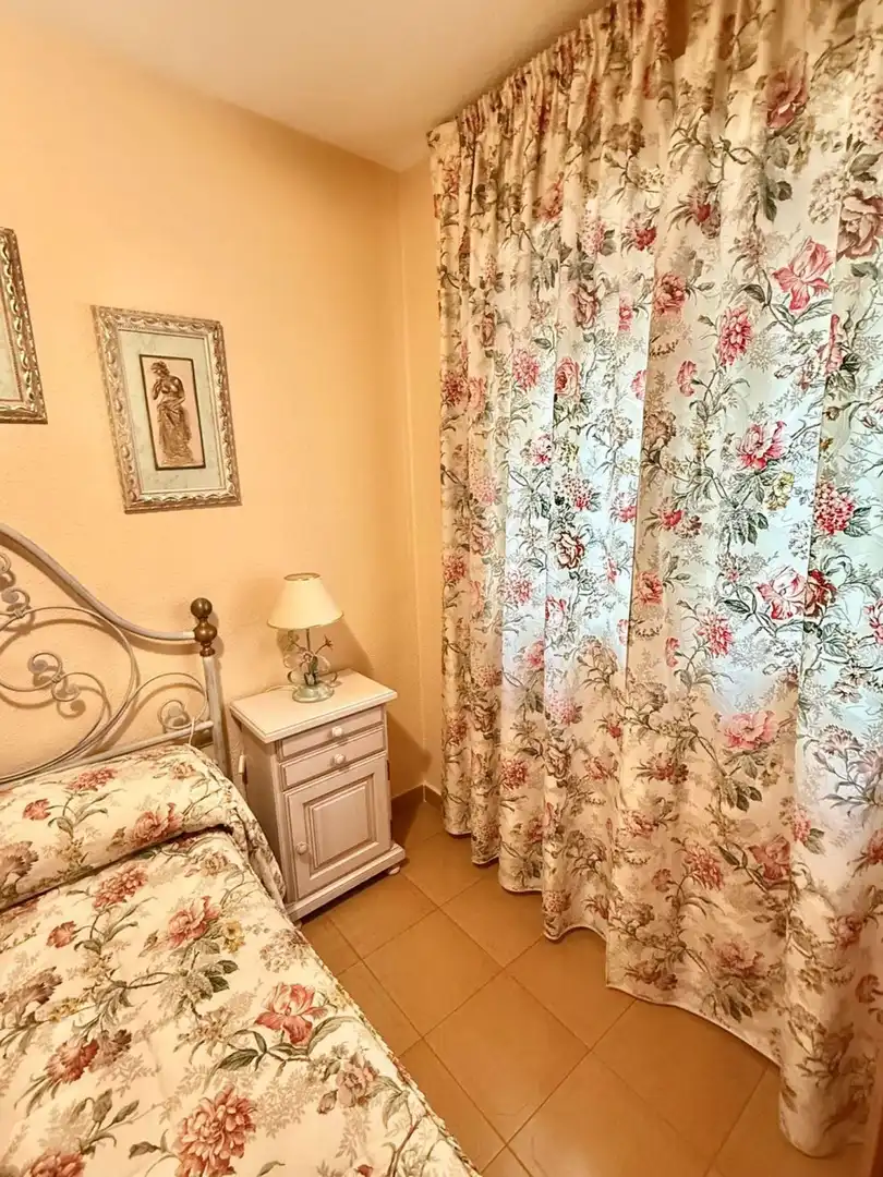 Casa o chalet en venta en Calle Pablo Neruda, Las Viñas