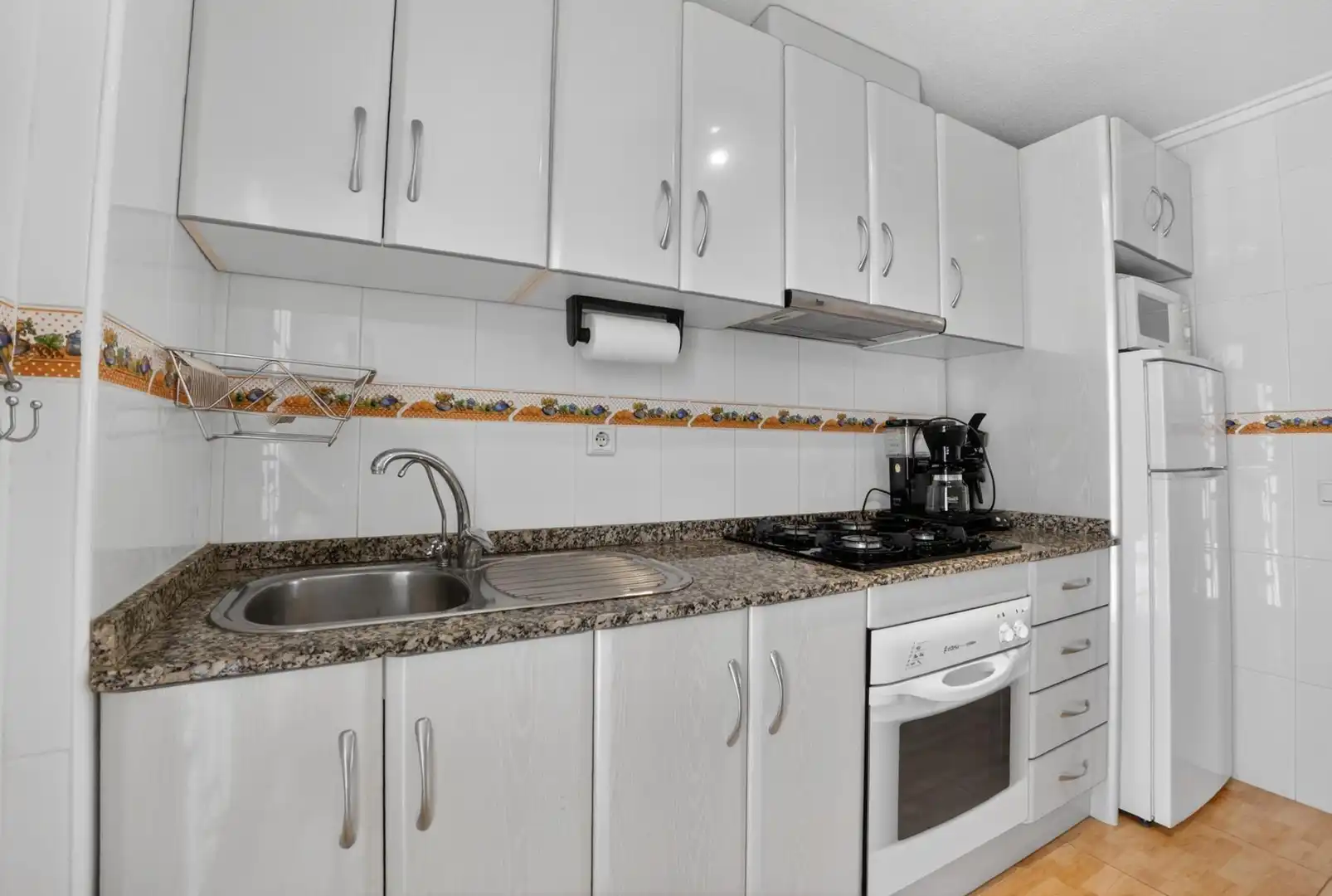 Cocina de Casa adosada en venta en Rojales con Aire acondicionado, Jardín privado y Terraza