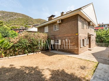 Casa amb piscina en venda a El Poal