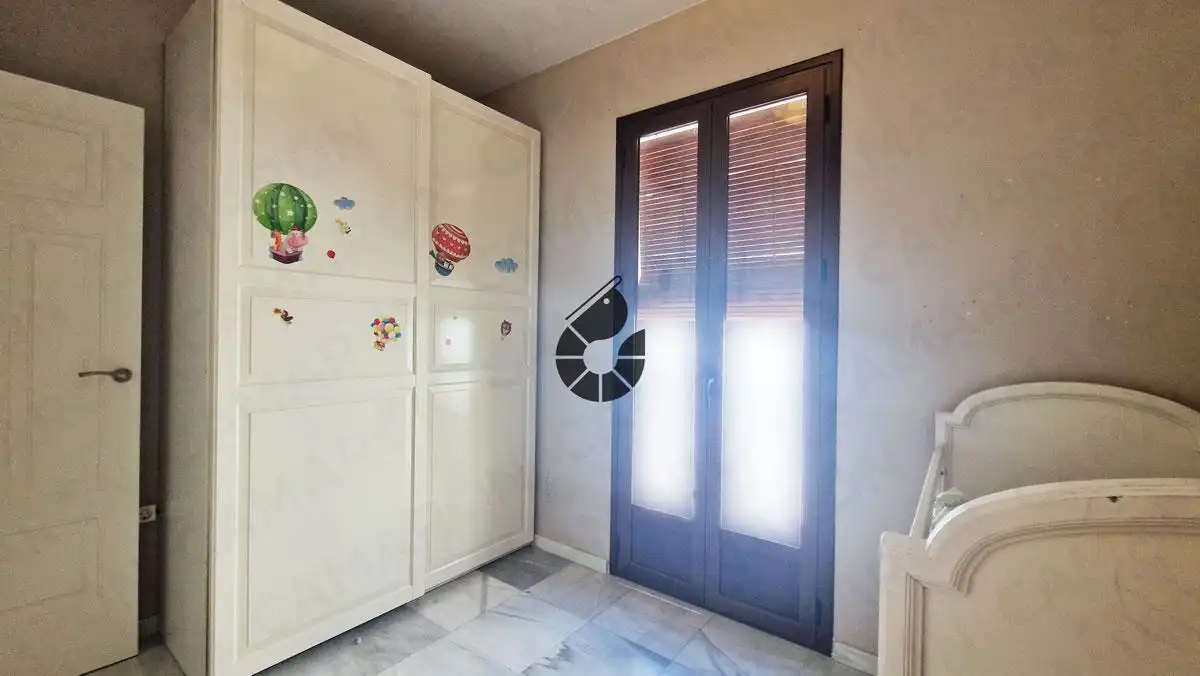 Casa adosada en venda en Coria del Río amb Terrassa i Traster