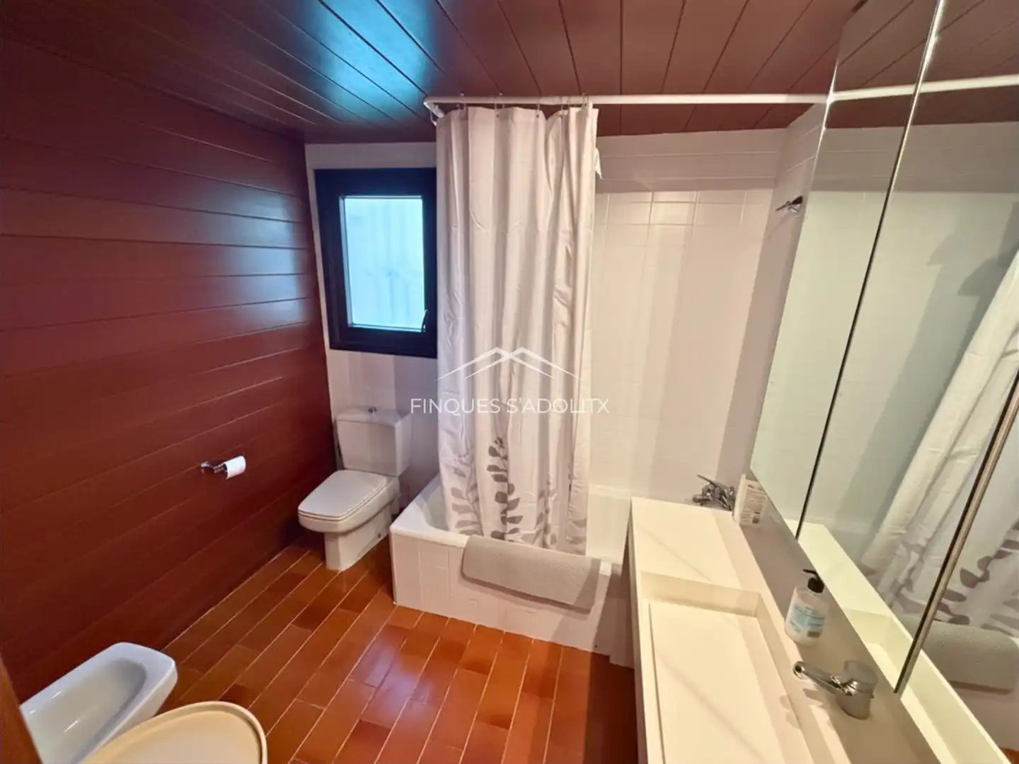 Bany de Casa o xalet en venda en Santa Cristina d'Aro amb Calefacció, Jardí privat i Parquet