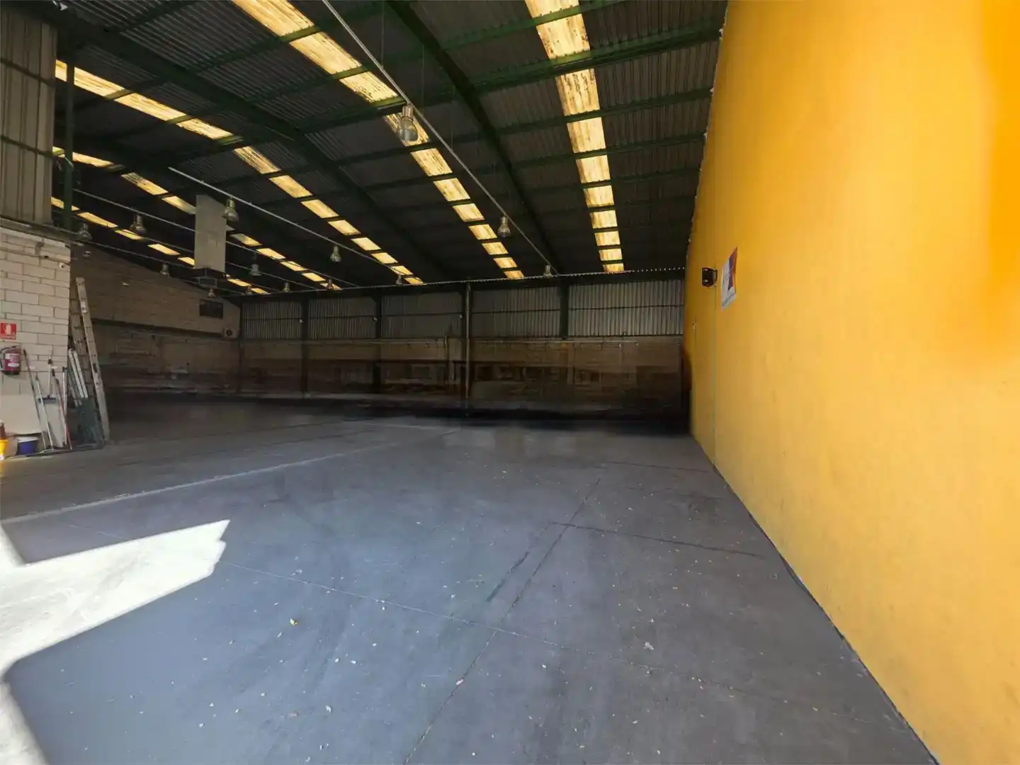 Industrial buildings for sale in Navalcarnero