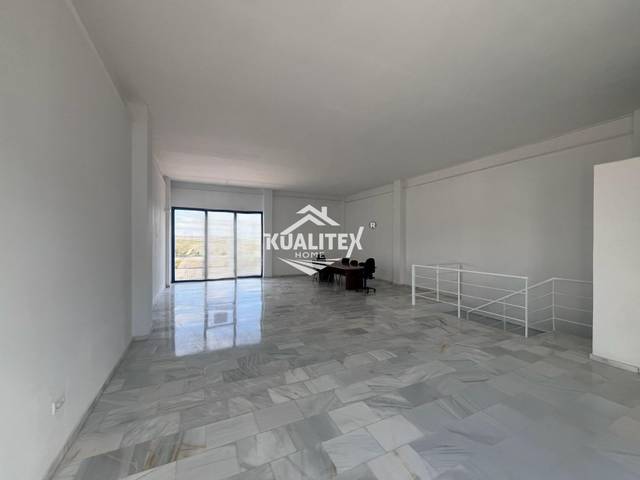 Nave industrial en Alquiler en Campanillas