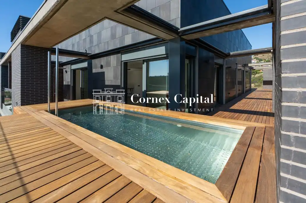 Àtic d'obra nova amb piscina en venda a Finestrelles, imagen 14