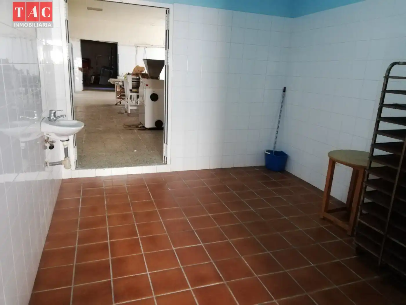 Local comercial en alquiler en Lepe, imagen 3
