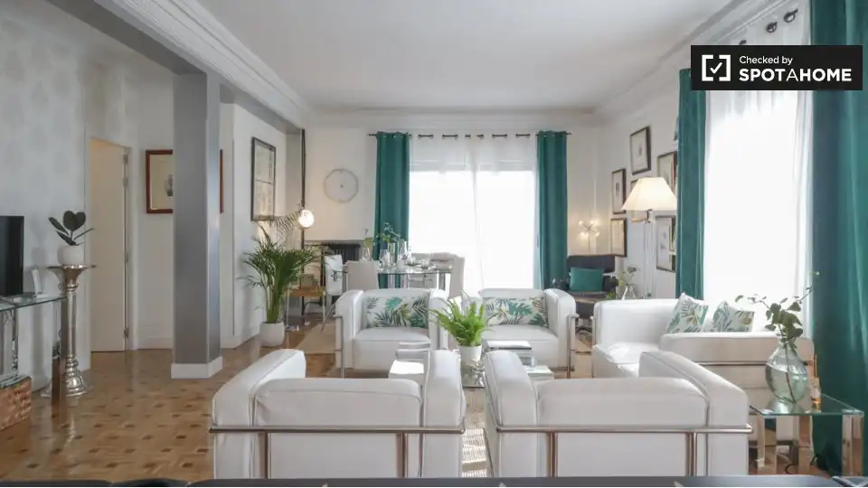 Flat for rent in Castilla