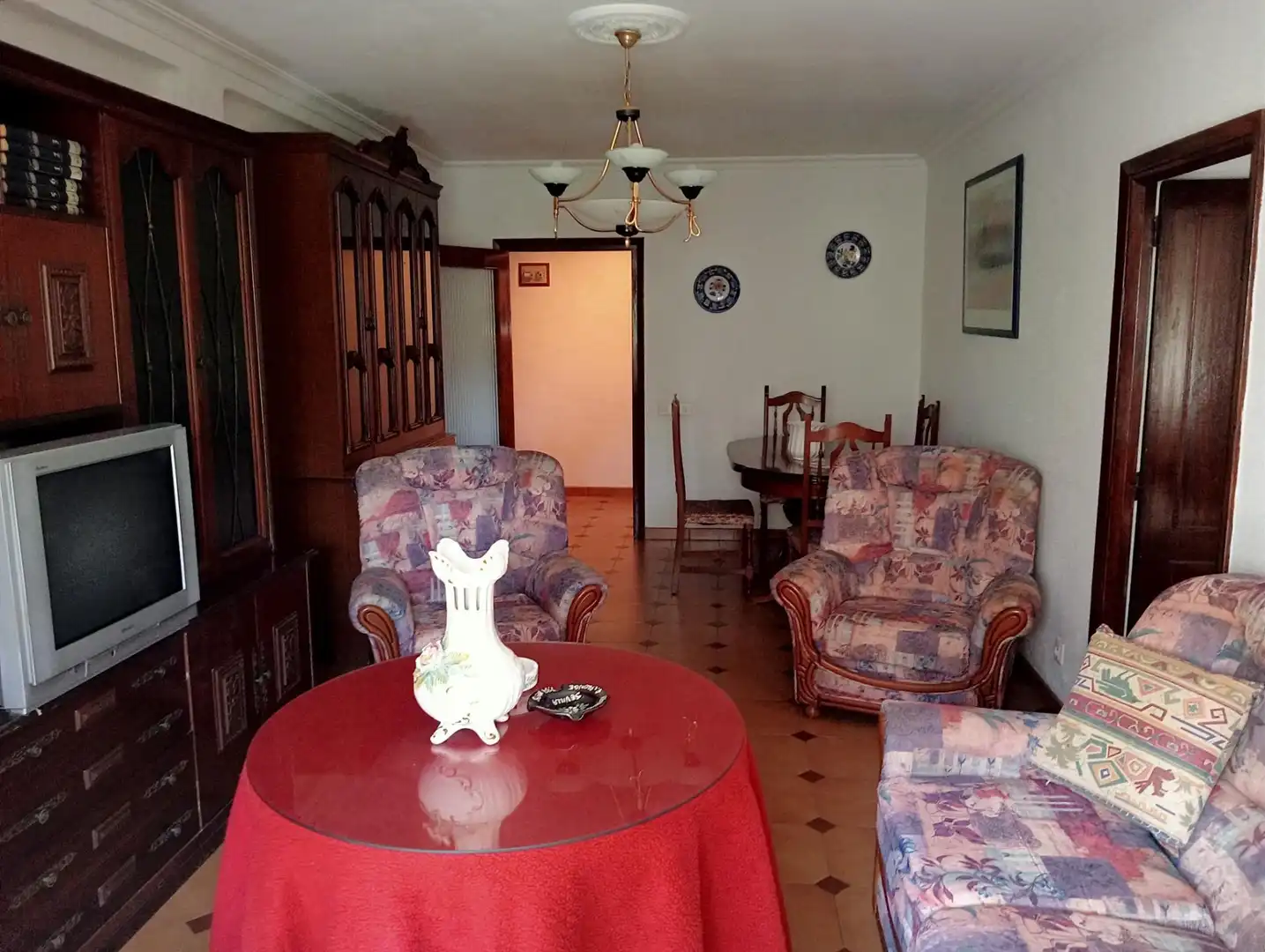 Living room of Flat for rent in Sevilla  with Air Conditioner, Terrace and Furnished