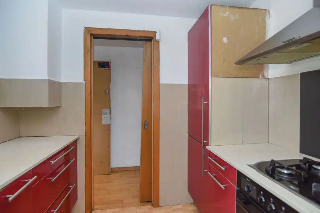 Piso en venta en C/ Pedraforca, Ciutat Meridiana