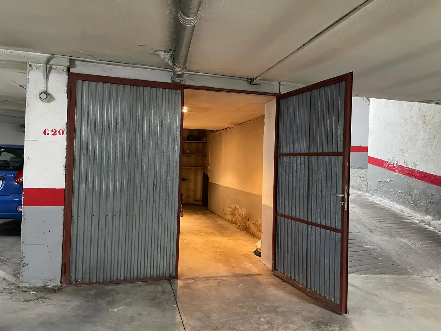 Parking de Piso en venta en Ponferrada con Calefacción, Terraza y Trastero