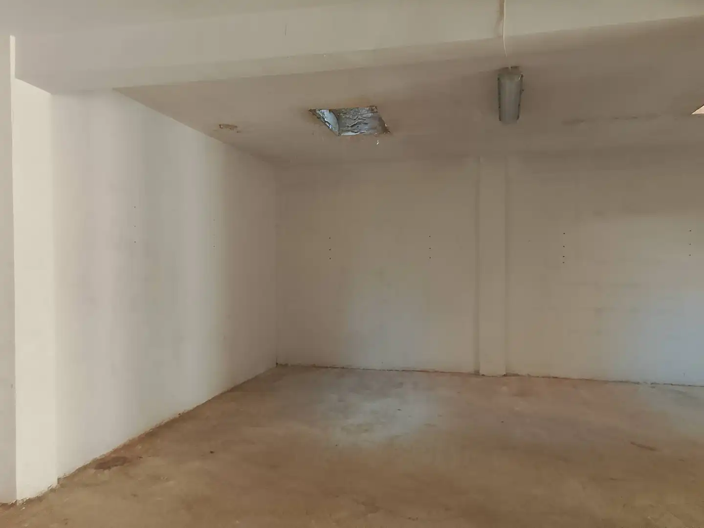 Local comercial en venda a C/ Petra Fernández Bobadilla, imagen 4