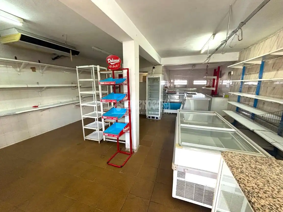 Local en venta en La Estación