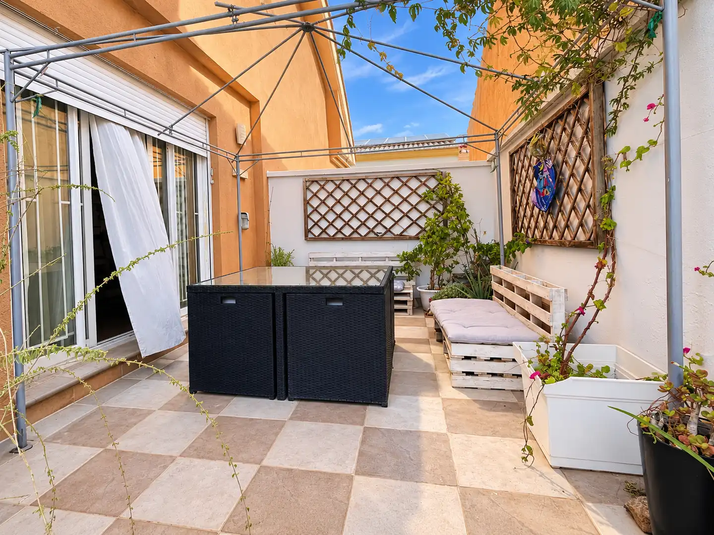 Terrace of Detached homes for sale in Dúrcal, Granada