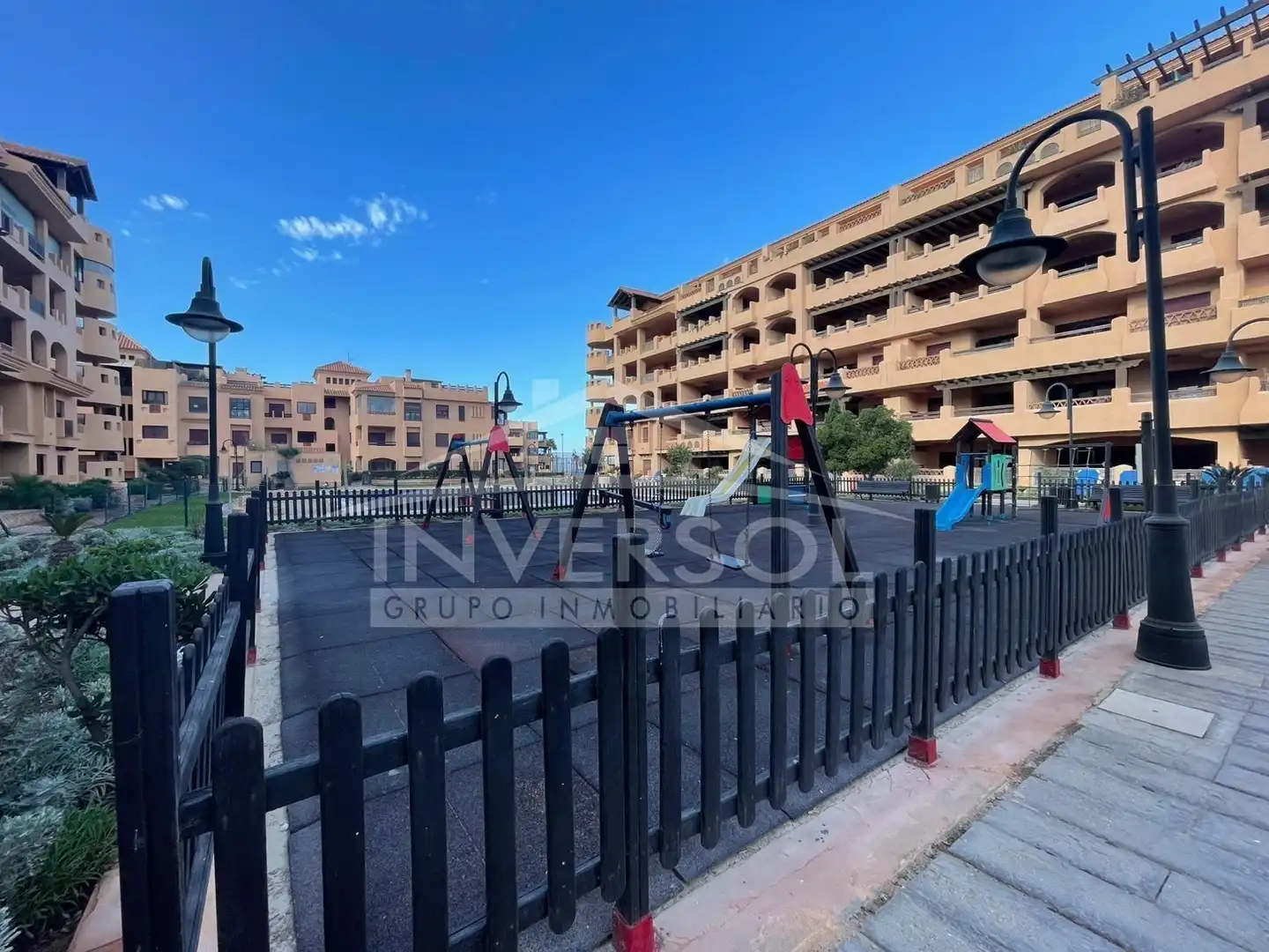 Vista exterior de Planta baja en venta en El Ejido con Aire acondicionado, Calefacción y Parquet