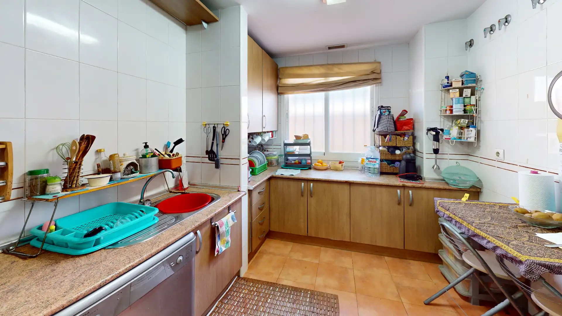 Cocina de Piso en venta en Almería con Aire acondicionado, Jardín privado y Terraza