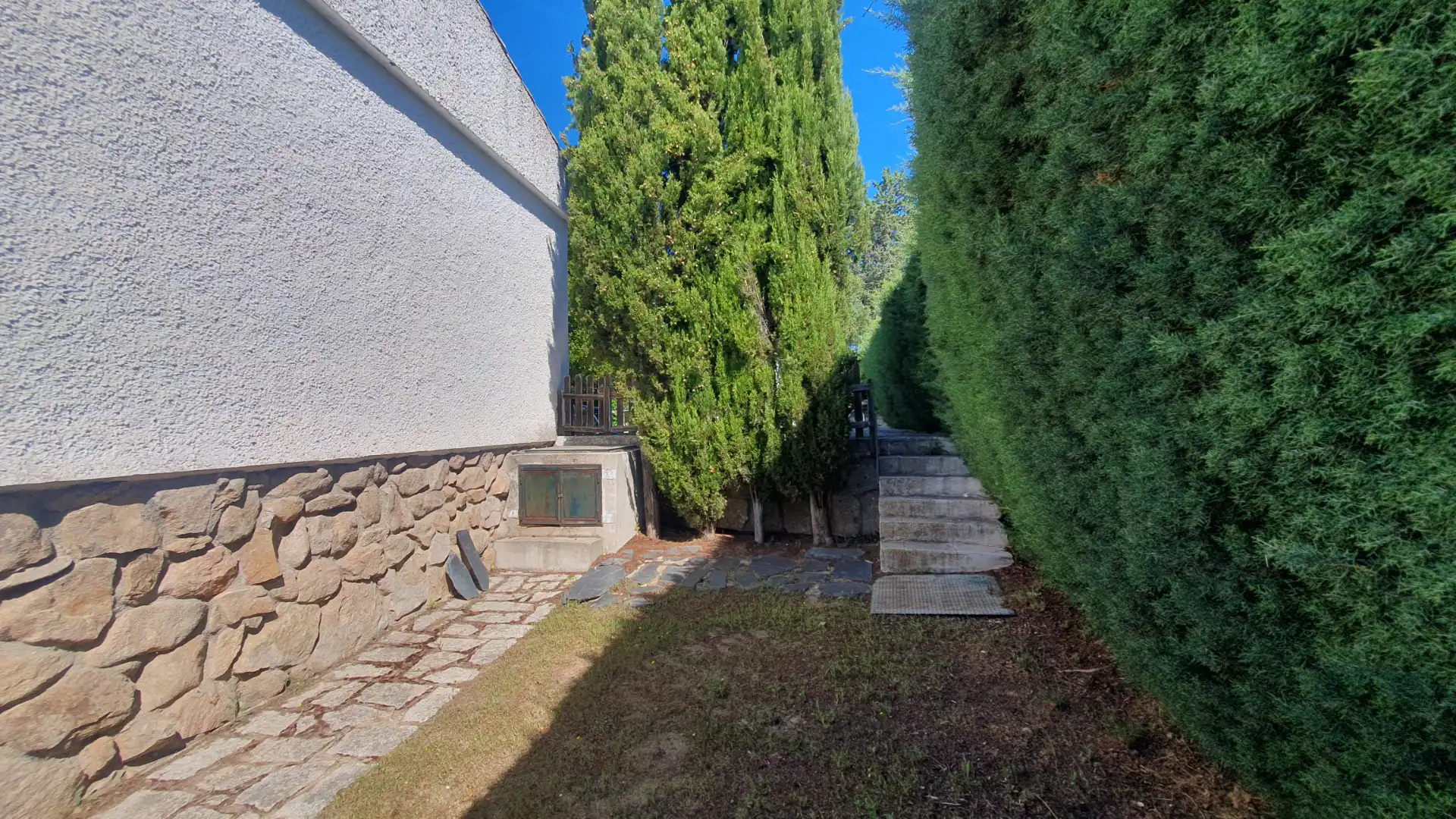 Jardí de Casa o xalet en venda en Valdemorillo amb Calefacció, Jardí privat i Terrassa