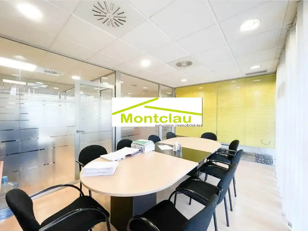 Office for rent in Mollet del Vallès  with Air Conditioner
