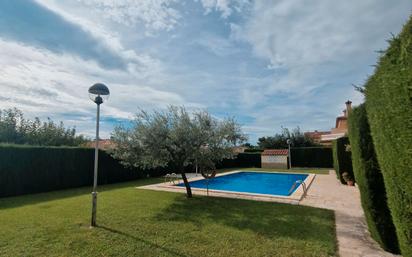 Schwimmbecken von Einfamilien-Reihenhaus zum verkauf in Mont-roig del Camp mit Klimaanlage, Terrasse und Balkon